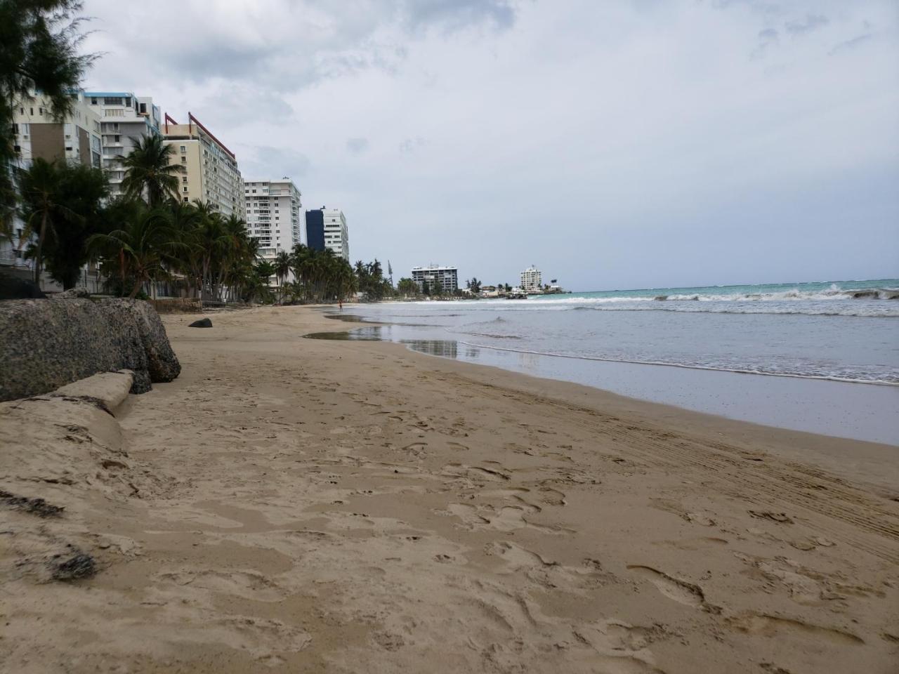 Beach Front Apt Isla Verde 3 Apartment San Juan Luaran gambar