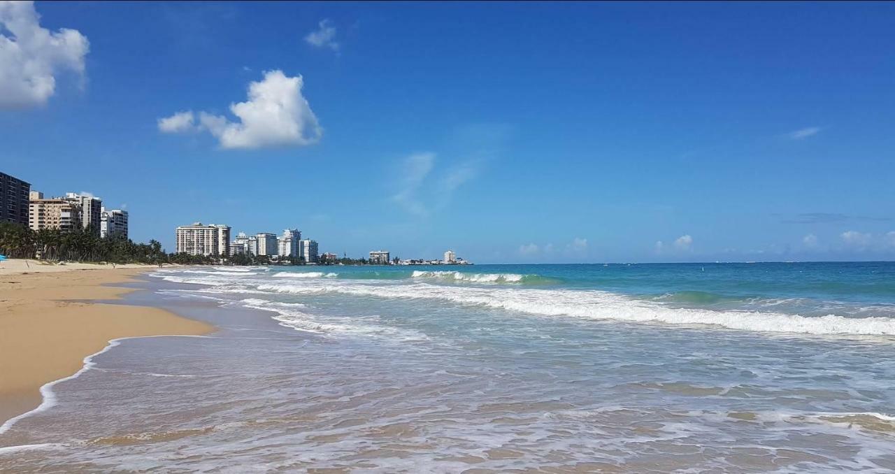 Beach Front Apt Isla Verde 3 Apartment San Juan Luaran gambar